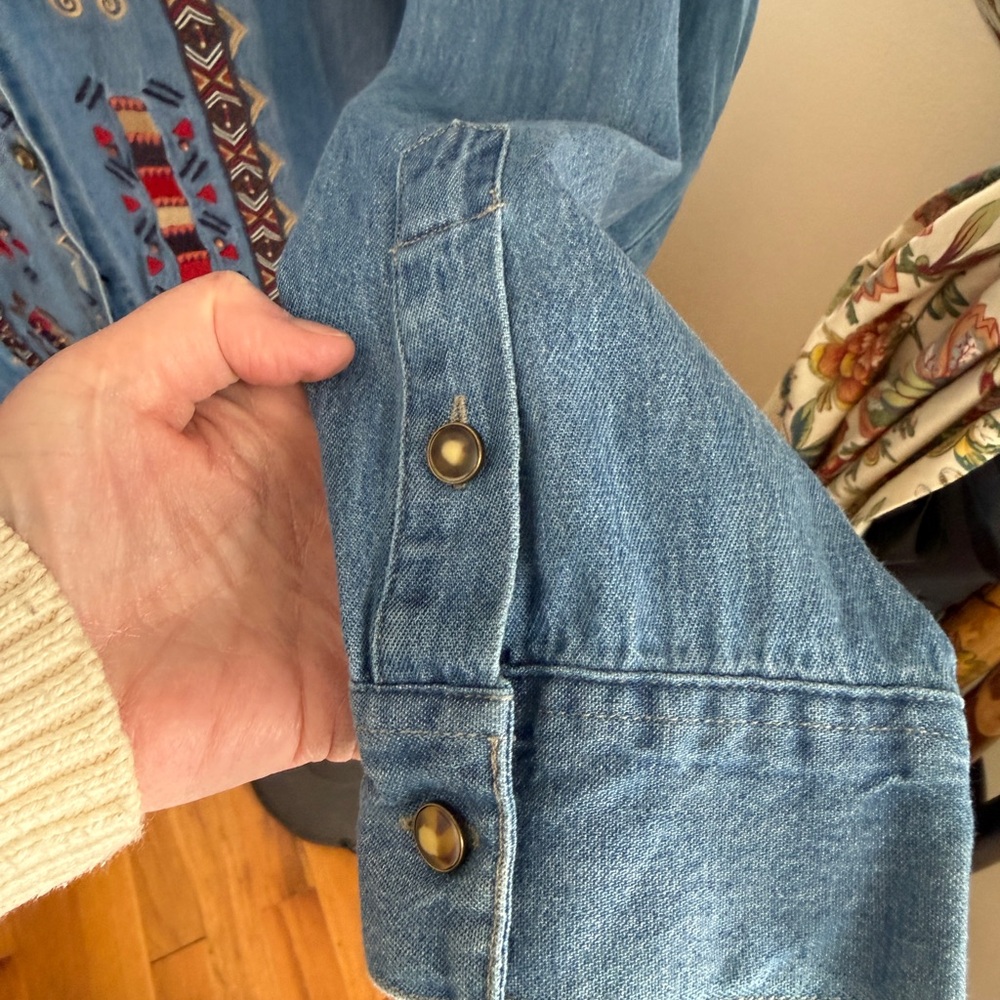 Sigrid Olsen Denim Button Down Embroidered Blouse Size XL - Picture 5 of 12
